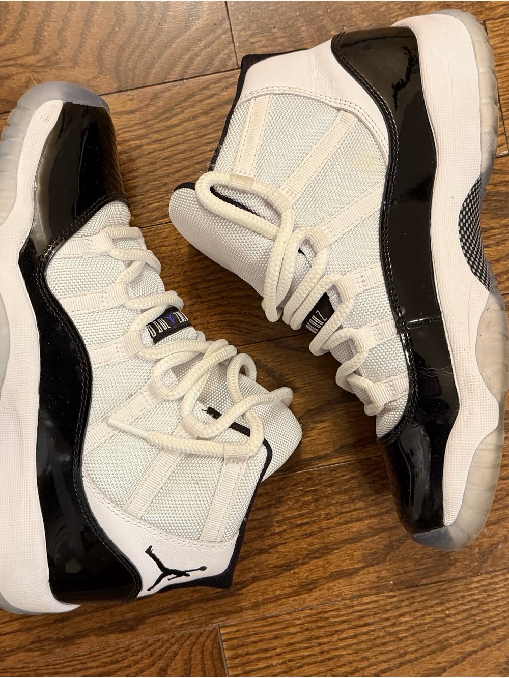 Jordan Retro 11 Concords - Picture 2 of 6